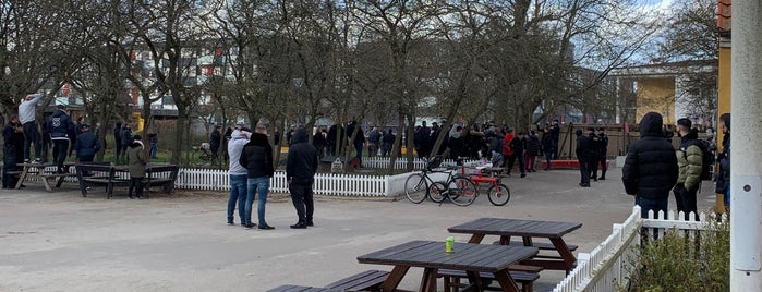 Bondegården is one of Copenhagen Playgrounds.