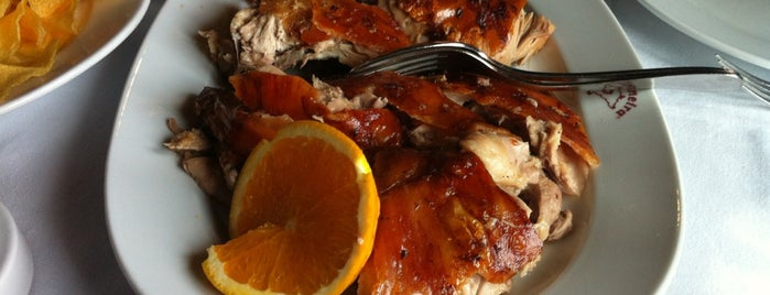 O Caneira is one of restaurantes.