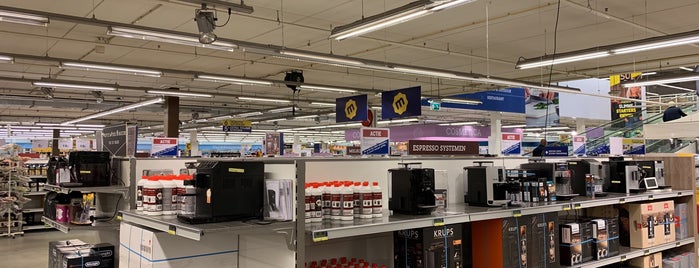 Makro is one of Makro Nederland.