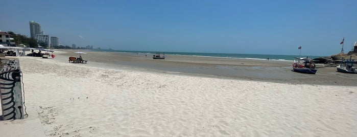 Khao Ta-Kiab Beach is one of หัวหิน.