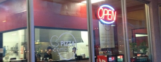 Pizza Company is one of สถานที่ที่ Vick ถูกใจ.