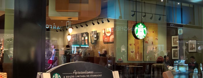 Starbucks is one of Bares e cafes.