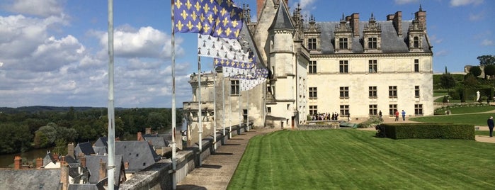 Château d'Amboise is one of Jas' favorite urban sites.