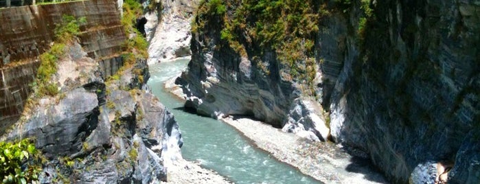 Taroko Gorge is one of Jas' favorite natural sites.