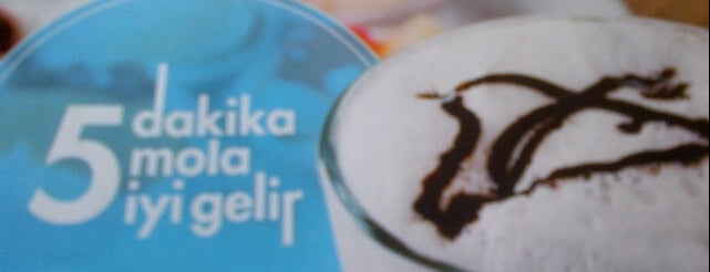 5' Mola Pasta & Cafe is one of Posti che sono piaciuti a H.