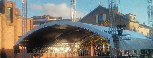 Rue Sadi Carnot is one of Orte, die Bertrand gefallen.