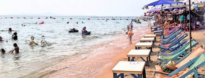 Jomtien Beach is one of South East Asia Travel List.