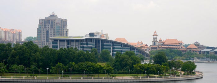 Heriot-Watt University Malaysia is one of Best universities for actuarial science.