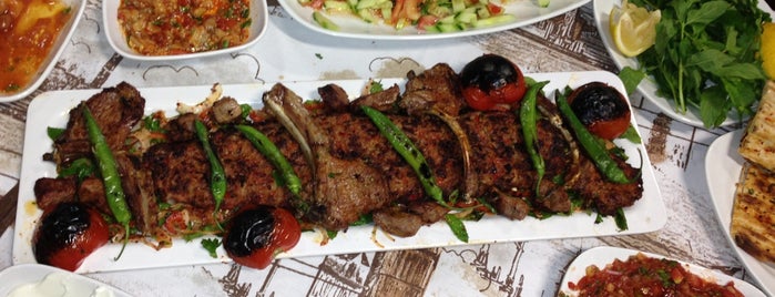 Tarihi Nuri Has Kebapçısı is one of Adana Delights: #gourmet #nightlife.