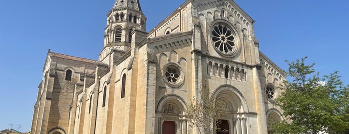 Église Saint-Paul is one of Gard.