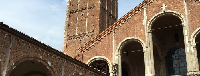 Basilica di Sant'Ambrogio is one of Rossoneri.