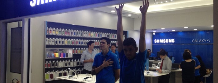 Samsung Store is one of Everything São Paulo.