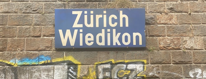 Bahnhof Zürich Wiedikon is one of Bahnhöfe (persönlich bekannt).