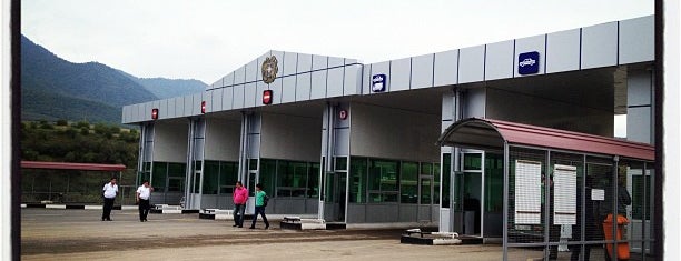 Armenian-Georgian Border | სომხეთ-საქართველოს საზღვარი is one of Posti che sono piaciuti a Markaryan.