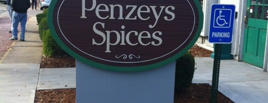 Penzey's Spices is one of John'un Kaydettiği Mekanlar.