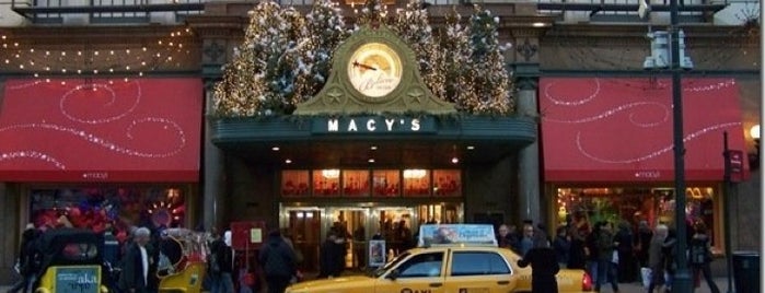 Macy's Parade Celebrity Rehearsals is one of สถานที่ที่บันทึกไว้ของ Edgardo.