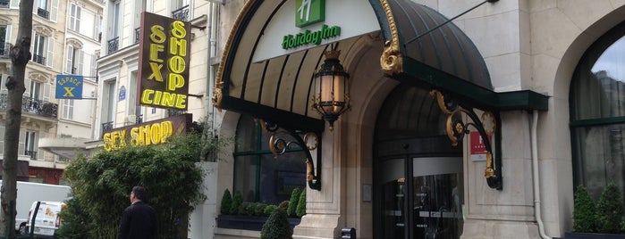Holiday Inn Paris - Gare de Lyon Bastille is one of Locais curtidos por Дарина.