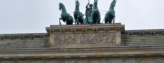 Berlin City Tour – Brandenburger Tor is one of Berlin #4sqcities.