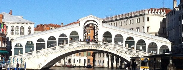 Rialto Bridge is one of To-do in Venice.