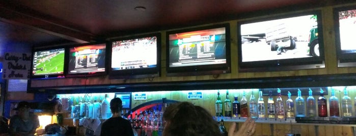 TNT's Sports Bar is one of Illinois Bar List.