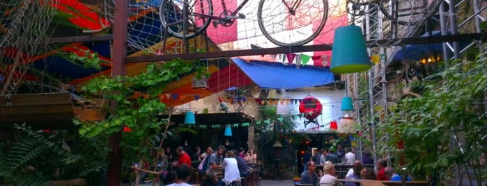 Szimpla Kert is one of The best ruin pubs in Budapest (2012).