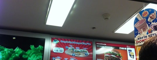 Burger King is one of Tempat yang Disukai Kürşat.