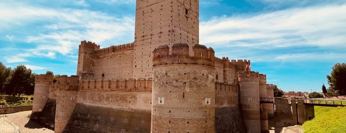 Castillo de la Mota is one of conoce España.
