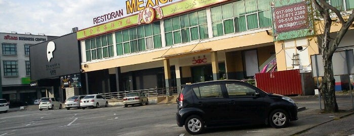 Mexica Garden Seafood Restaurant is one of Kuantan.