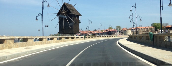 Вятърната мелница (The Old Windmill) is one of Locais salvos de 83.