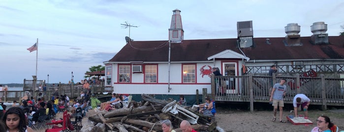 Tim's Rivershore Restaurant and Crabhouse is one of Favorite Restaurants.