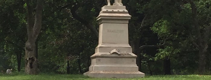 Alexander Hamilton Statue is one of 2 do list # 2.