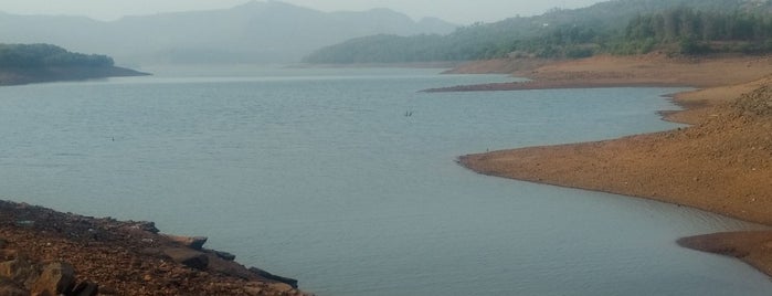 Mulshi Dam is one of favorite  places to Hangout  in/near Pune, India.