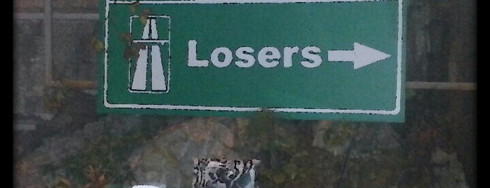 Losers is one of Gidilebilir.