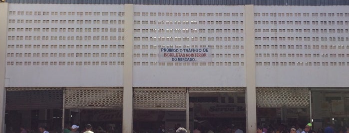 Mercado Central Christo Raeff is one of Montes Claros.