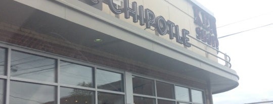Chipotle Mexican Grill is one of Good bar/eats.