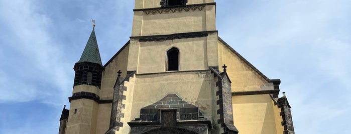 Kostel Nanebevzetí Panny Marie is one of churches.
