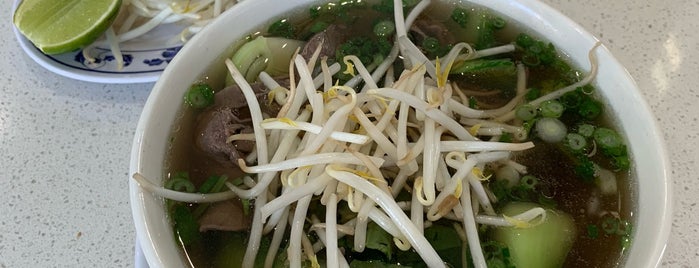 Pho Mai Cali & Grill is one of Goose's Foodie Places.