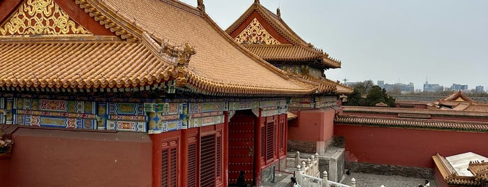 Tian'anmen Tower is one of sightseeing spot.