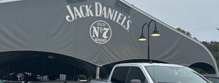 Jack Daniels Tasting Room is one of Nashville Must Trys.