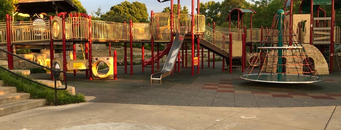 Discovery Playground is one of Best Kid Spots.