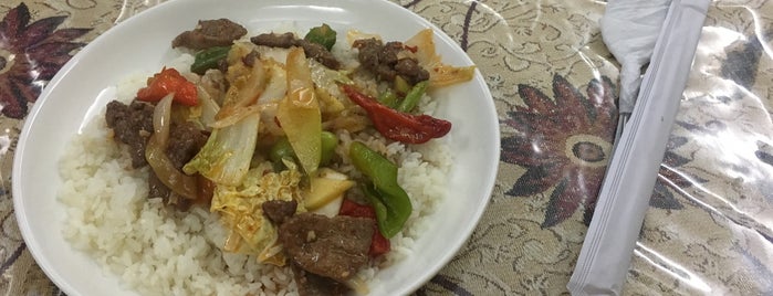 Кафе Дунганской Кухни Жайсан is one of Кафе и Рестораны.