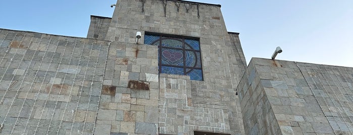 Монумент "Света Богородица" is one of Кърджали.