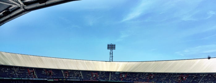 Stadion Feijenoord is one of Yuriさんのお気に入りスポット.
