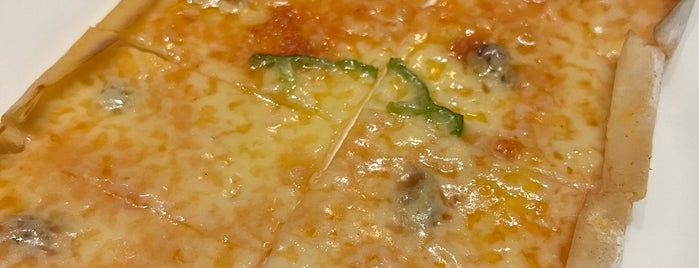 シシリア is one of Food In Tokyo.