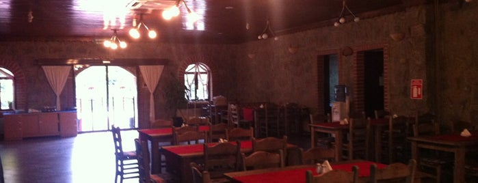 Erdemir Taş Cafe is one of สถานที่ที่ Yusuf Kaan ถูกใจ.