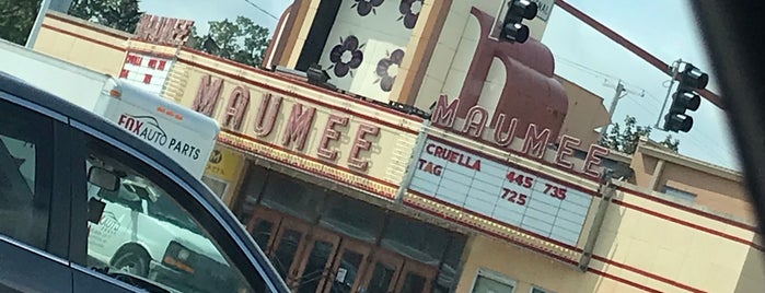 Maumee Indoor Theatre is one of Bowling Green.