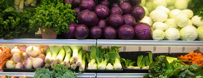 Natural Grocers is one of สถานที่ที่ Jordan ถูกใจ.