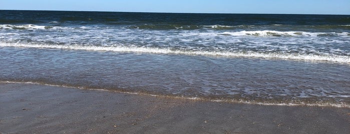 Ponte Vedra Beach Inn And Club Bar is one of Orte, die Nelson V. gefallen.