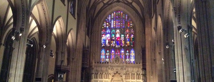 Trinity Church is one of NYLC Be A Tourist In Your Own Town.