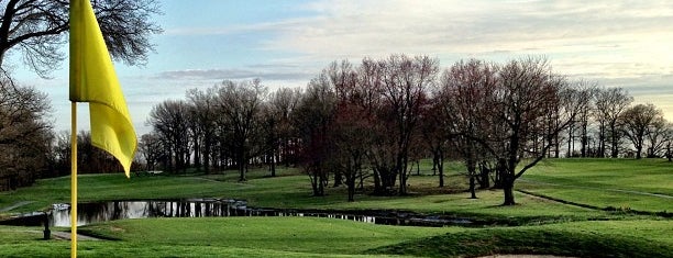 Pelham Bay and Split Rock Golf Courses is one of NYC Golf.